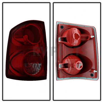 Xtune Tail Light Assembly 9034015-1