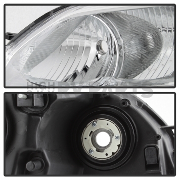 Xtune Headlight Assembly 9039171-2