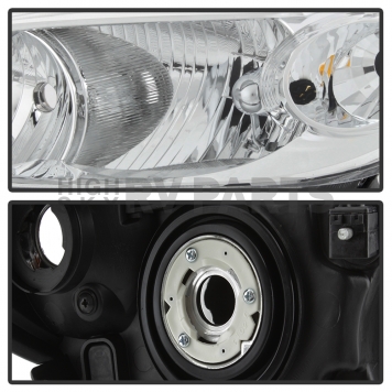 Xtune Headlight Assembly 9039171-3