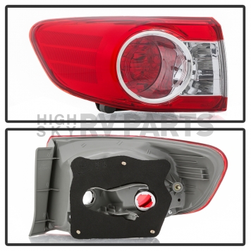 Xtune Tail Light Assembly 9938825-1