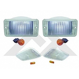 Crown Automotive Parking/ Turn Signal Light Assembly RT28015