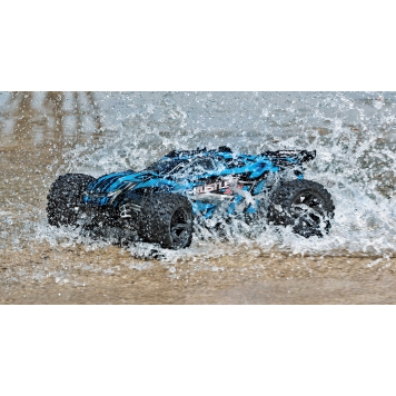 Traxxas Remote Control Vehicle 670641BLUE-7