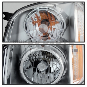 Xtune Headlight Assembly 9023217-4