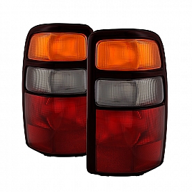 Xtune Tail Light Assembly 9028816