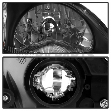 Xtune Headlight Assembly 5014375-2