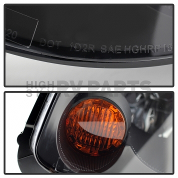 Xtune Headlight Assembly 9023903-4