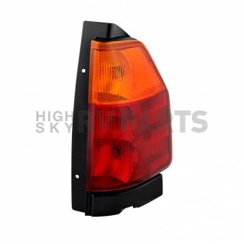 Xtune Tail Light Assembly 9028908