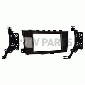 Metra Electronics Radio Mounting Kit 957617GHG