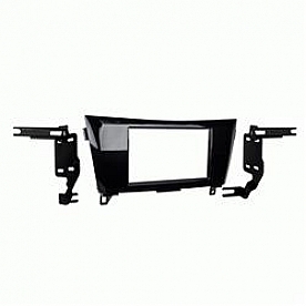 Metra Electronics Radio Mounting Kit 957622HG