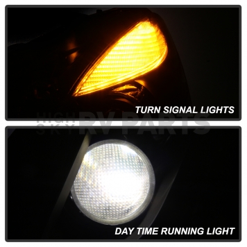 Xtune Headlight Assembly 9932670-8