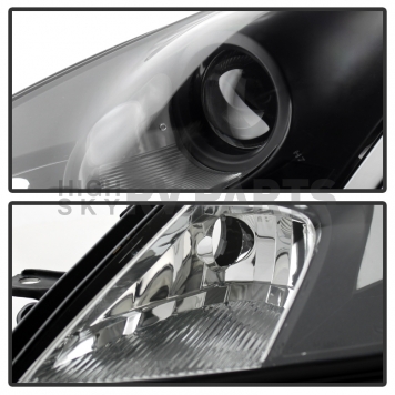 Xtune Headlight Assembly 9024054-3