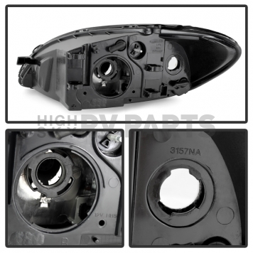 Xtune Headlight Assembly 9024740-2