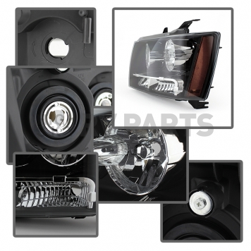 Xtune Headlight Assembly 9022777-5