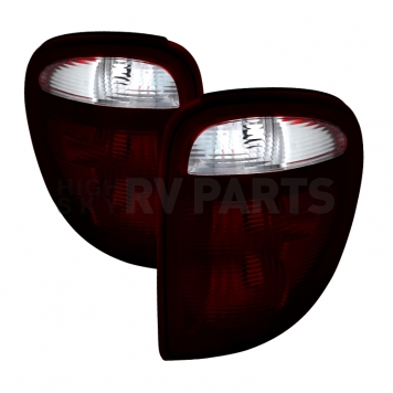 Xtune Tail Light Assembly 9033988