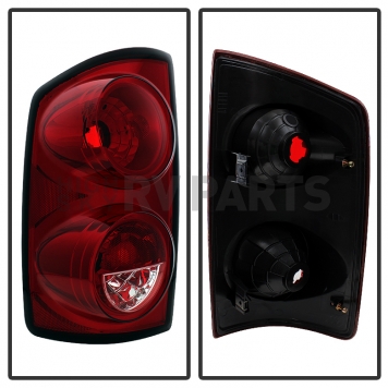 Xtune Tail Light Assembly 9034022-1