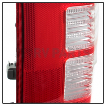 Xtune Tail Light Assembly 9031717-3