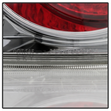 Xtune Tail Light Assembly 9938719-4