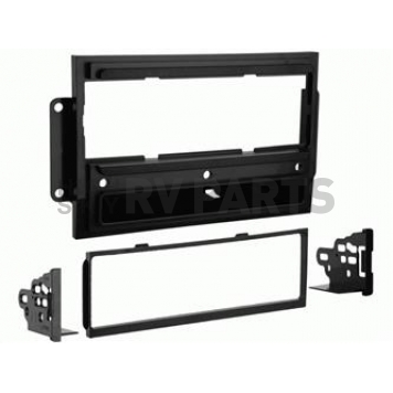 Metra Electronics Radio Mounting Kit 995813