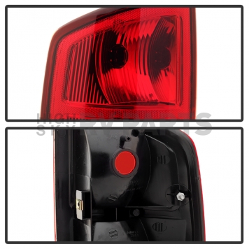 Xtune Tail Light Assembly 9038013-2