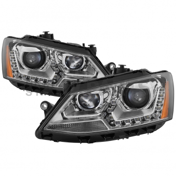 Xtune Headlight Assembly 9036699