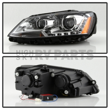 Xtune Headlight Assembly 9036699-1