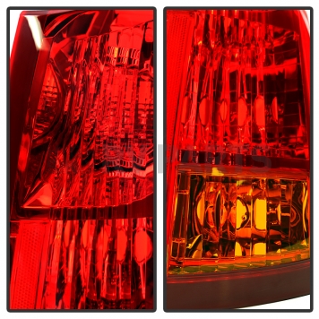 Xtune Tail Light Assembly 9033490-3