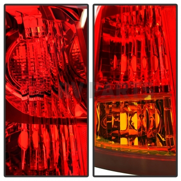 Xtune Tail Light Assembly 9033506-3