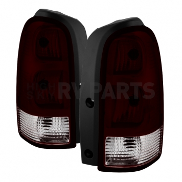 Xtune Tail Light Assembly 9033513