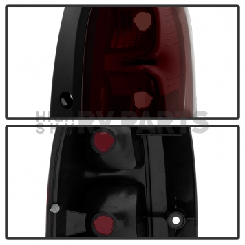 Xtune Tail Light Assembly 9033513-2