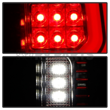Spyder Automotive Tail Light Assembly 5087263-7