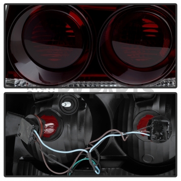 Xtune Tail Light Assembly 9033544-2