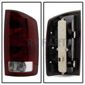 Xtune Tail Light Assembly 9033551-1