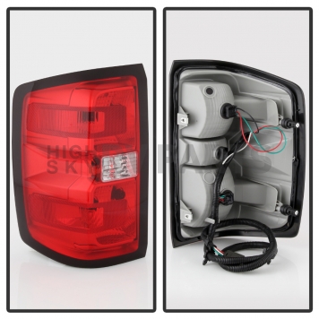 Spyder Automotive Tail Light Assembly 9049484-1