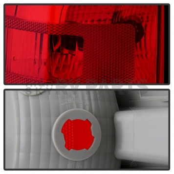 Spyder Automotive Tail Light Assembly 9049484-3