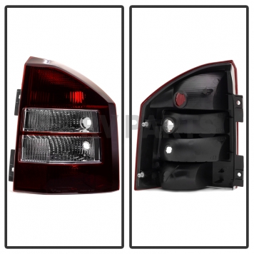 Xtune Tail Light Assembly 9033728-1