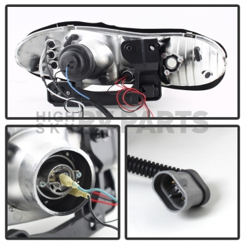 Spyder Automotive Headlight Assembly 5078261-2