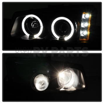 Spyder Automotive Headlight Assembly 5078315-2