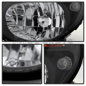 Xtune Headlight Assembly 9028151-1