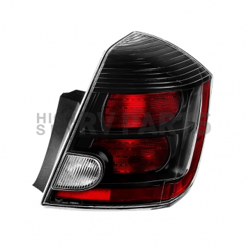 Xtune Tail Light Assembly 9032523