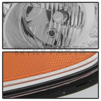 Xtune Headlight Assembly 9035456-2
