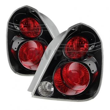 Xtune Tail Light Assembly 9029905