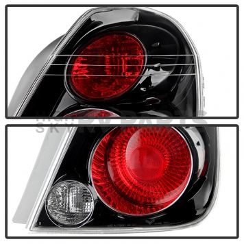Xtune Tail Light Assembly 9029905-1