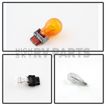 Xtune Tail Light Assembly 9029981-3