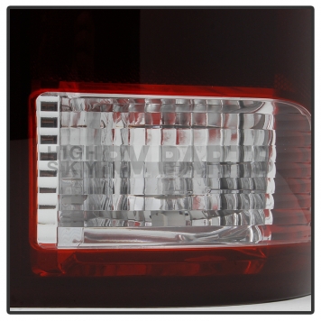 Xtune Tail Light Assembly 9033186-4