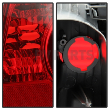 Xtune Tail Light Assembly 9937385-4
