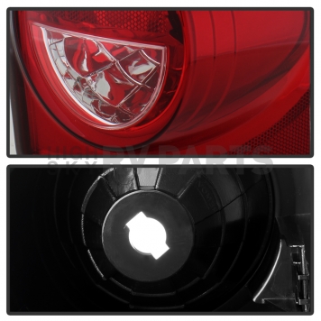 Xtune Tail Light Assembly 9038044-3
