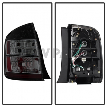 Xtune Tail Light Assembly 9038938-1