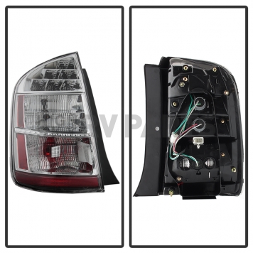 Xtune Tail Light Assembly 9038945-1