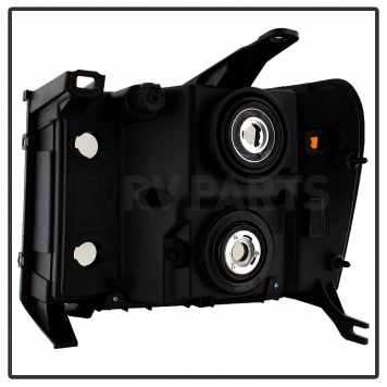 Xtune Headlight Assembly 9034756-2