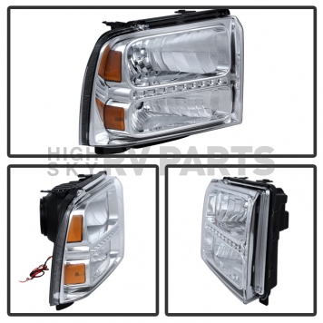 Xtune Headlight Assembly 9026973-1